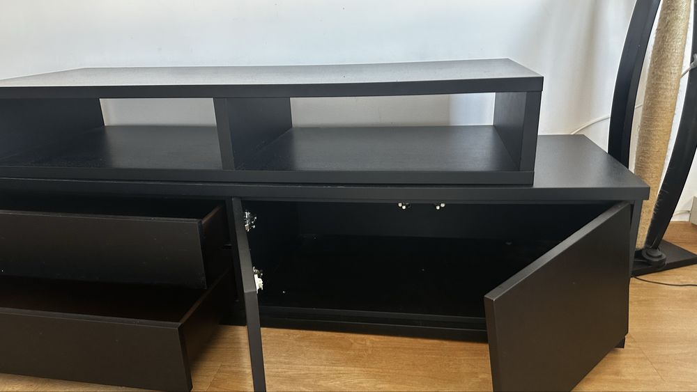 Movel para TV com arrumacão