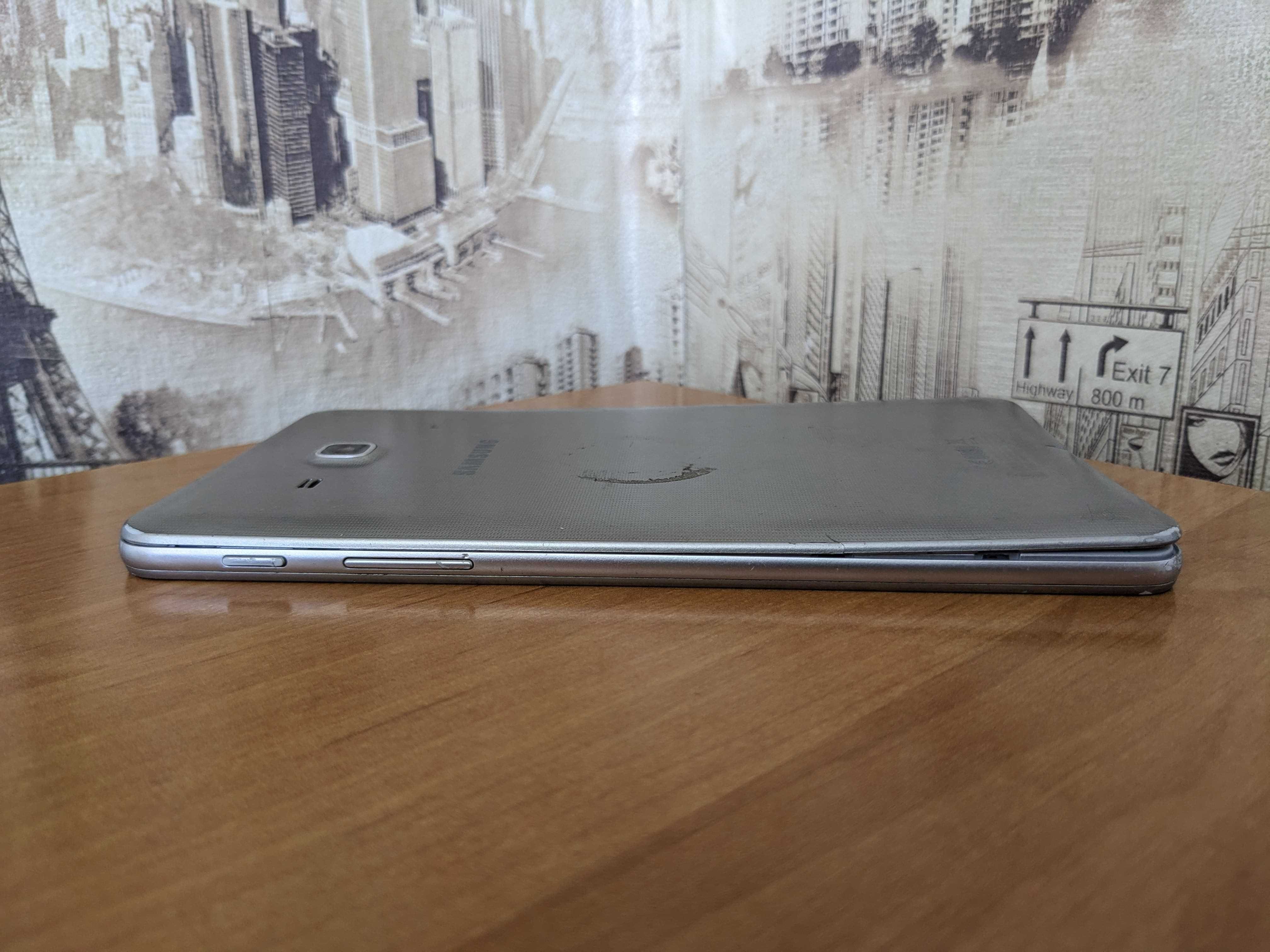 Планшет Samsung Galaxy Tab A SM-T285 7 LTE