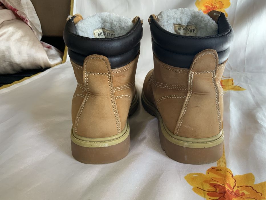 Кожаные зимние ботинки на меху M’Kinley. Размер 39, стелька 25.5 см