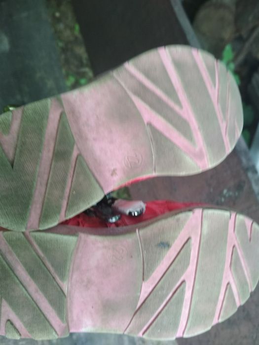 Обувь детская 22 и 23 размер б.у