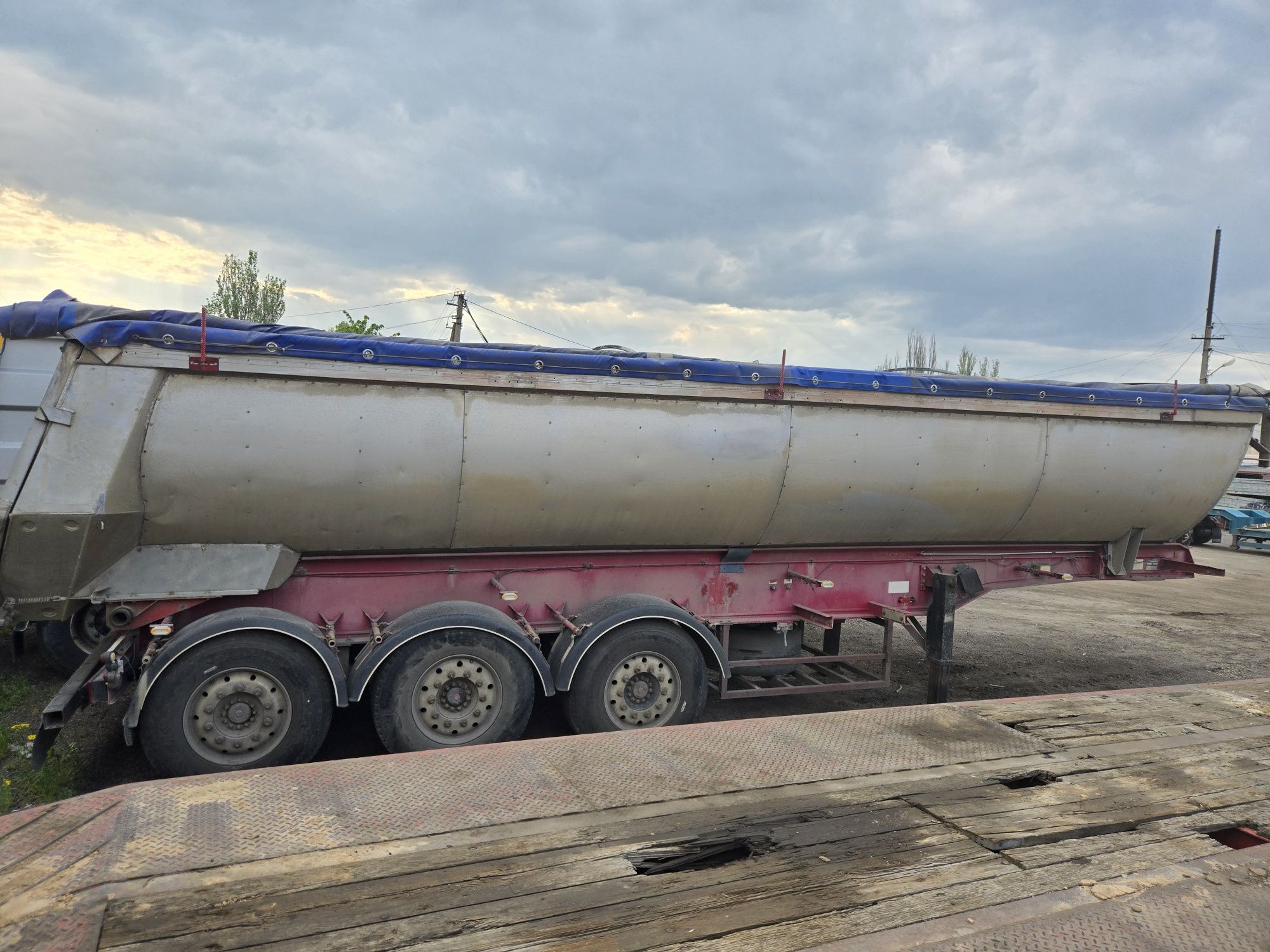 DAF FTG XF105 вместе с прицепом