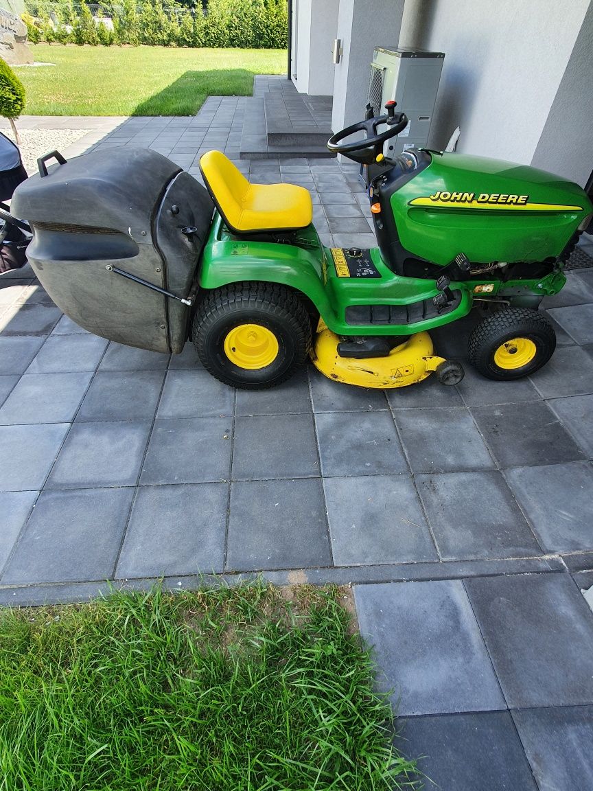 Traktorek John Deere LTR 166 , 107cm 350l 16km z koszem. Husqvarna hon