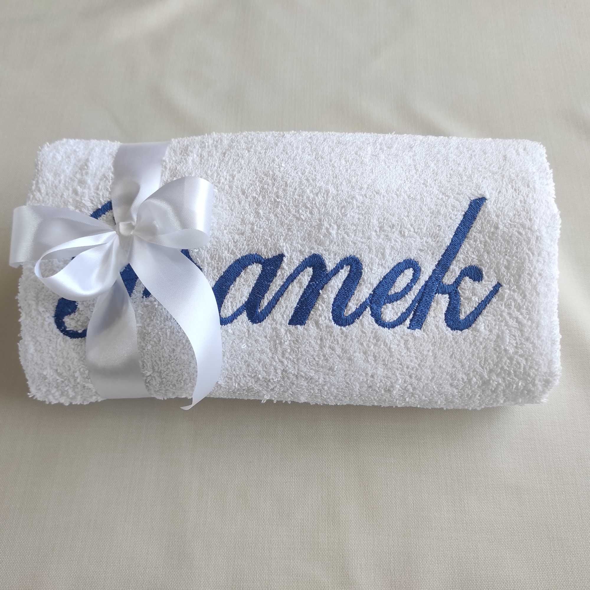 Ręcznik z haftem na prezent