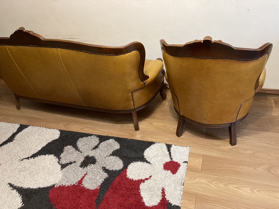 Шкіряні меблі в стилі бароко вживані