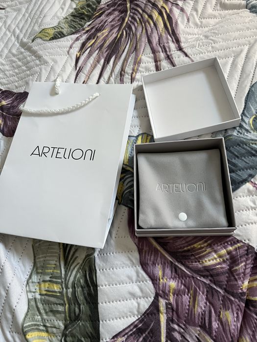 Nowy z metką wisiorek złoty Apart Artelioni