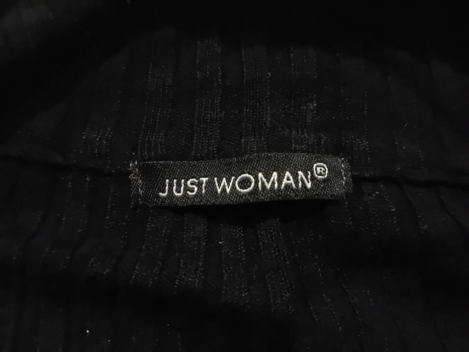 Camisola preta de manga comprida