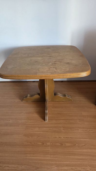 Stół drewniany, rozkładany, 1mx1m, rozkładany do 3m długości