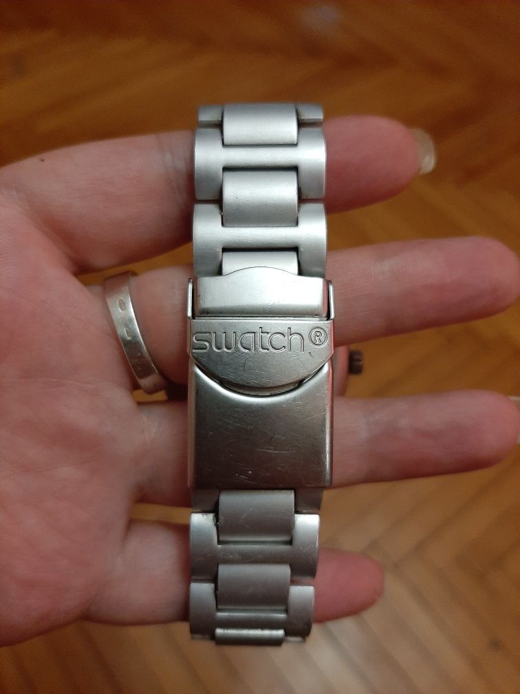 Наручные мужские часы Swatch®