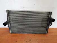 Chłodnica intercooler 2.4 D5 VOLVO XC90 I v70 s80 s60 02-14 Łuków części