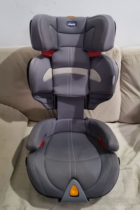 Cadeira Chico com isofix 15-36 kg
