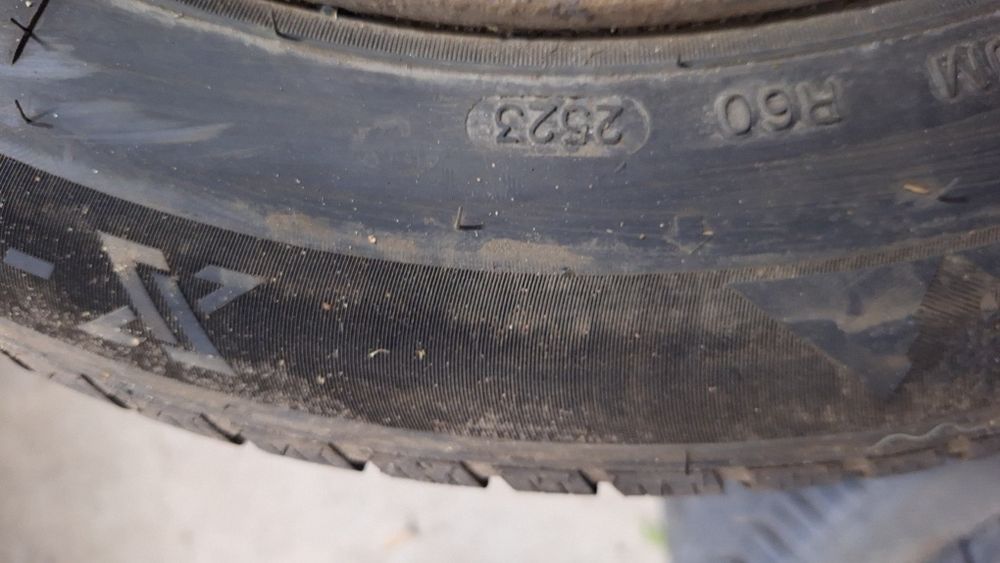 Opony zimowe Tracmax X- privillo S-130   205 60 R15. 2023r