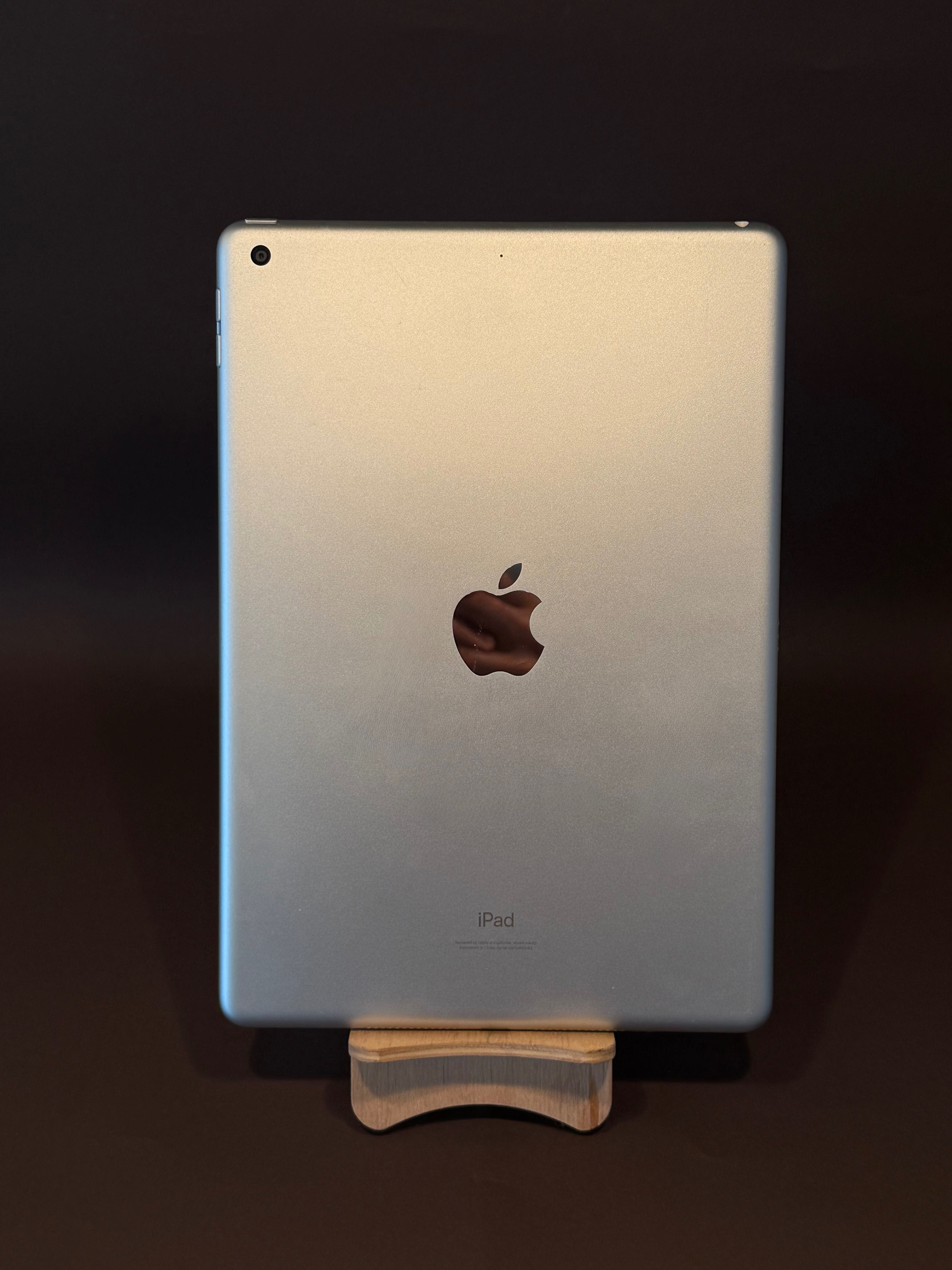 iPad 9 10.2" 64GB Silver Wi-Fi | Для навчання та відео Гарантія