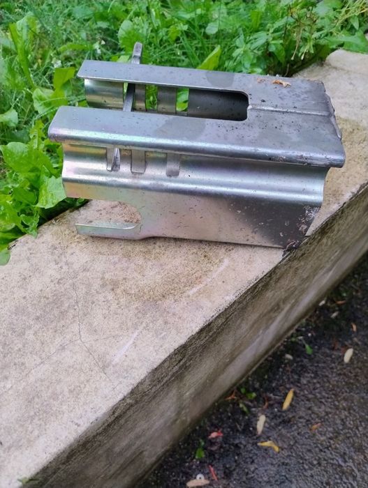 zamknięcie zabezpieczenie  do przyczepki