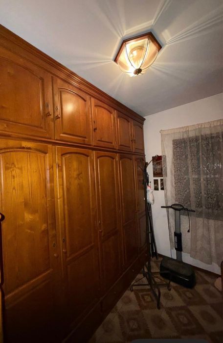 Quarto completo cama, armario e comoda vertical