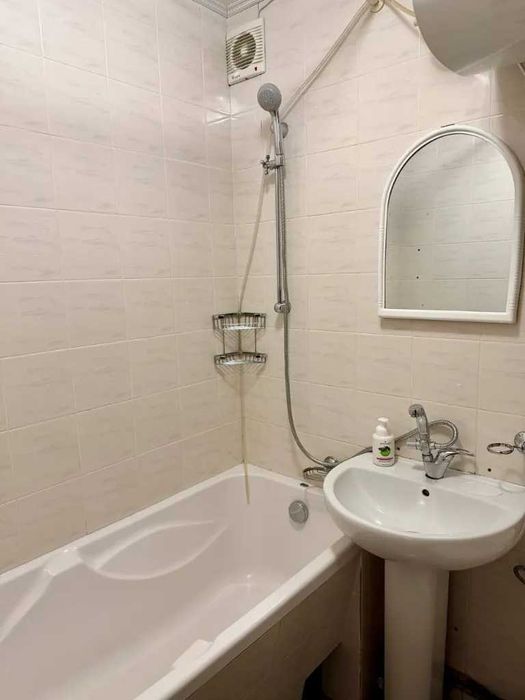 Продаж 2 к квартири пр. Гагаріна 98, Підстанція