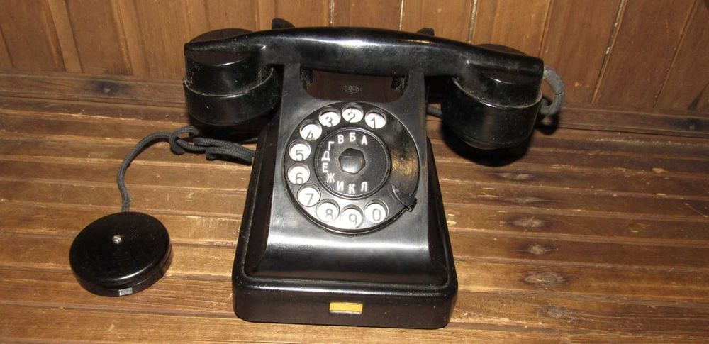 1956 Телефон бакелитовый VEF в родной коробке , не использовался