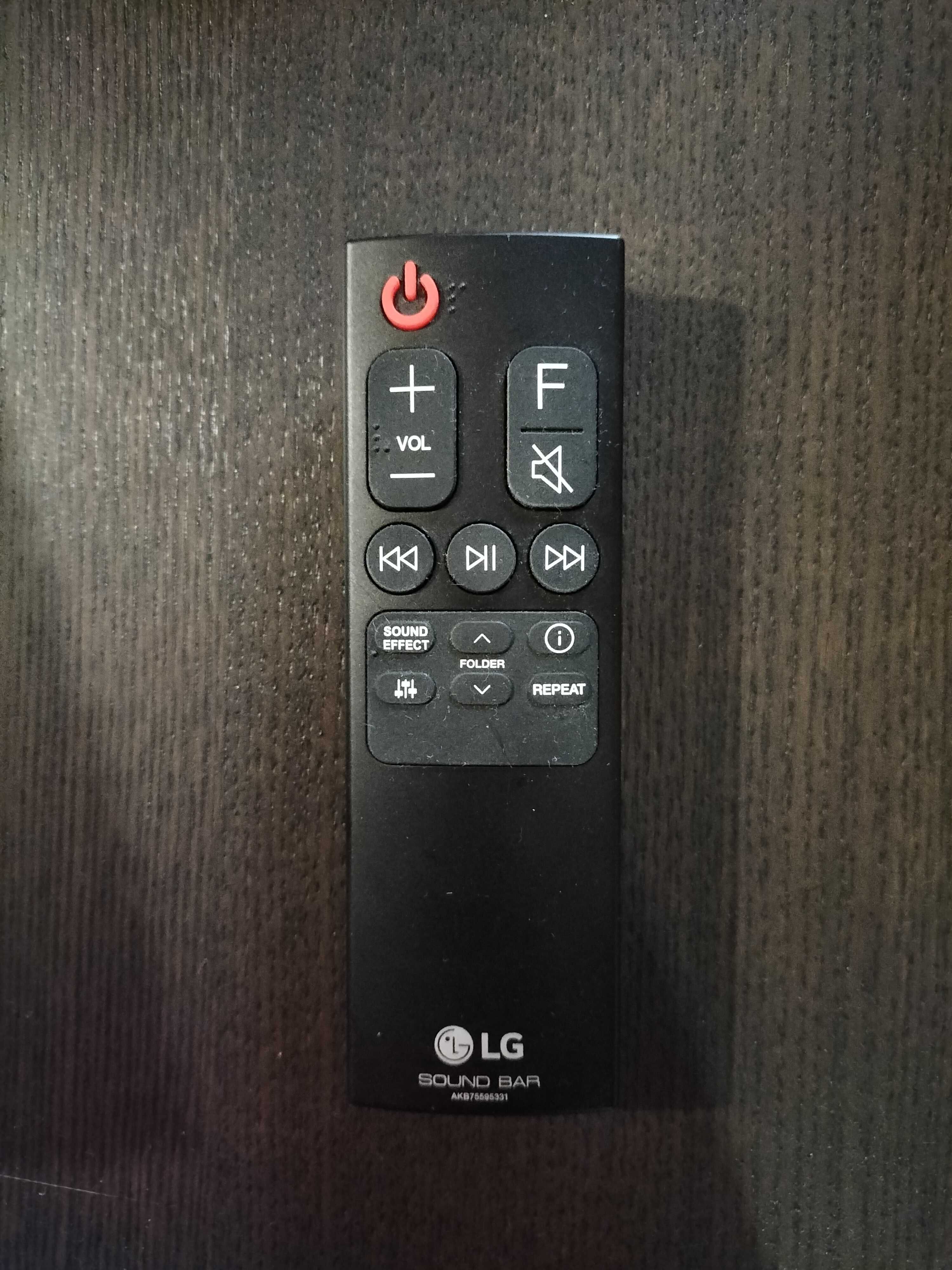LG Barra de Som com 300W e Subwoofer sem fios