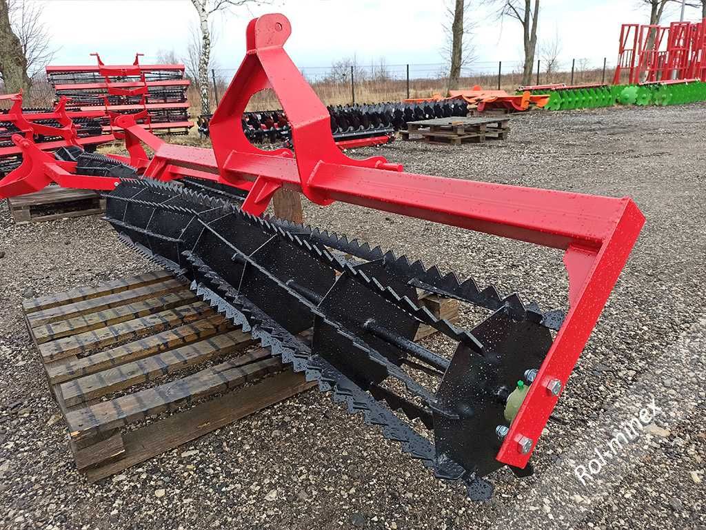 Producent Wał strunowy zębaty pojedynczy na łożyskach Transport