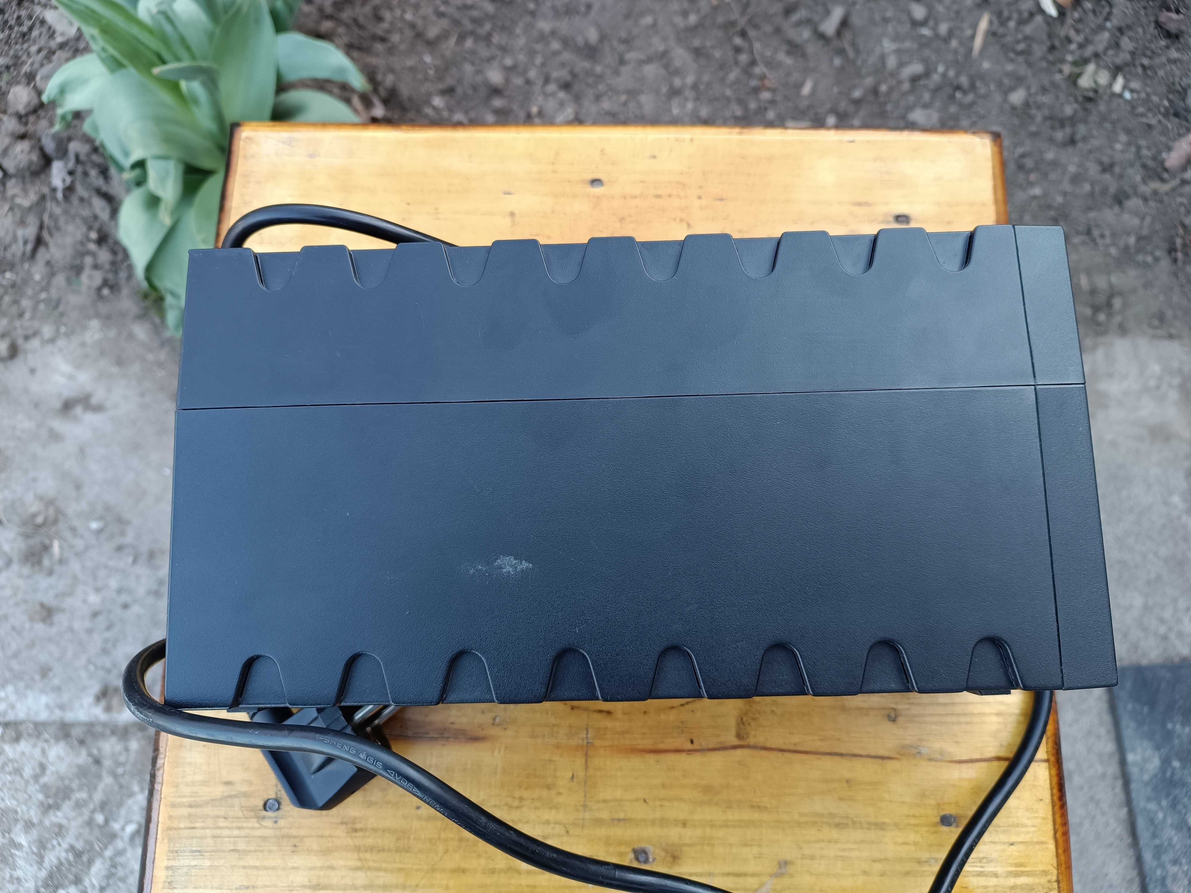 УПС Powercom RPT-600A бесперебойник ББЖ UPS ИБП