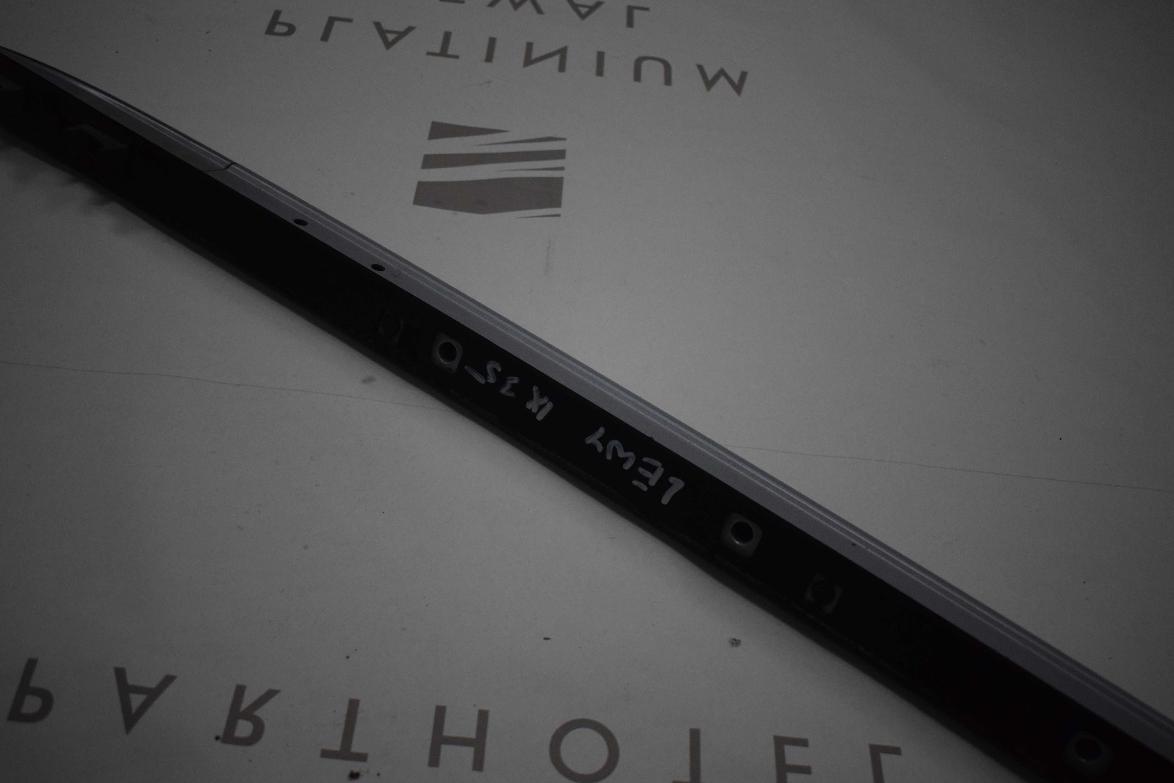 relingi reling dachowy lewy HYUNDAI IX35 10-16r.