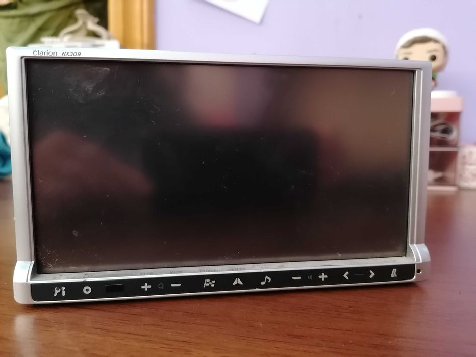 Магнітола Clarion