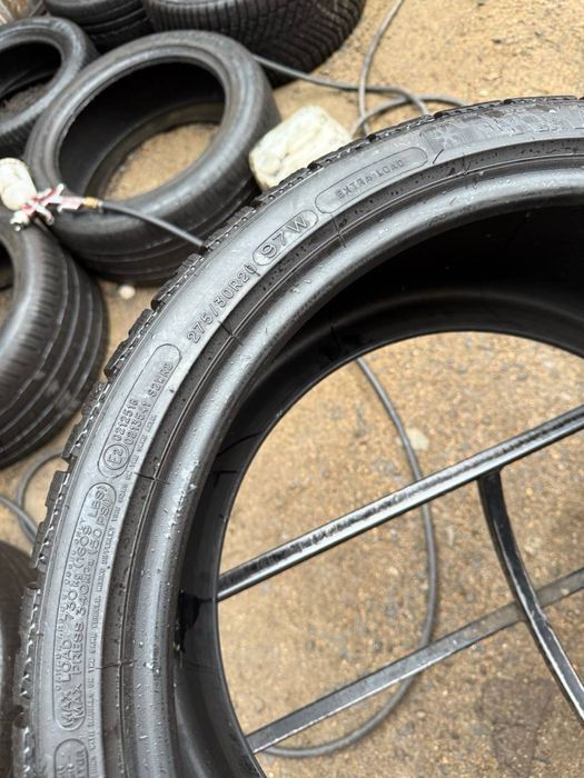 Шины БУ 275 30 235 35 R 20 Michelin Pilot Alpin 4 разноширокие зима