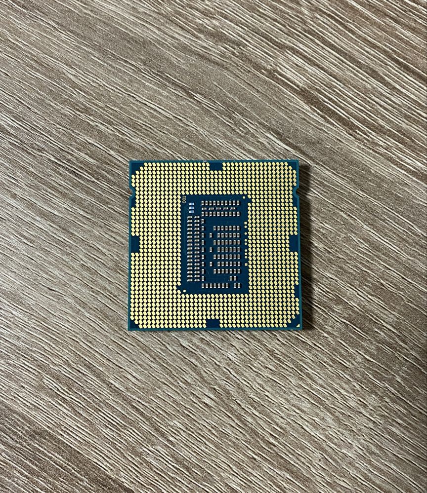 Процессор intel core i7 3770k 4 ядра 8 потоков 3.9 Ггц частота идеал
