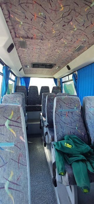 Ford Transit Mini Bus de 14 Lugares