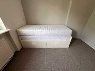 Łóżko BRIMNES  z materacami