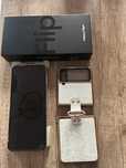 Samsung Galaxy Z Flip 4