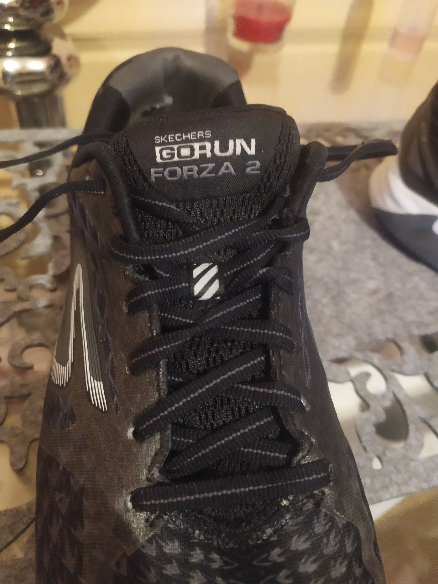 Buty do biegania męskie Skechers GORUN FORZA 2, rozm. 40