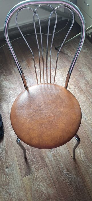 стілець кухонний