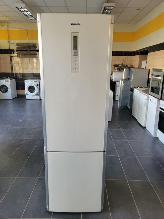 Sprzedam lodówkę firmy Panasonic z gwarancją rozruchową