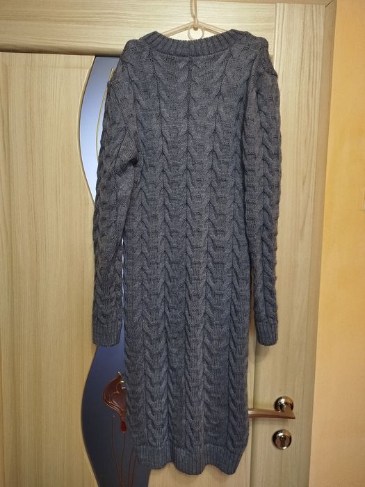 Нові теплі в'язані плаття