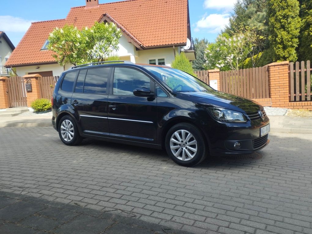 VW Touran 2.0TDI 2011r Highline Full opcja / Kamera / Navi / Alufelgi