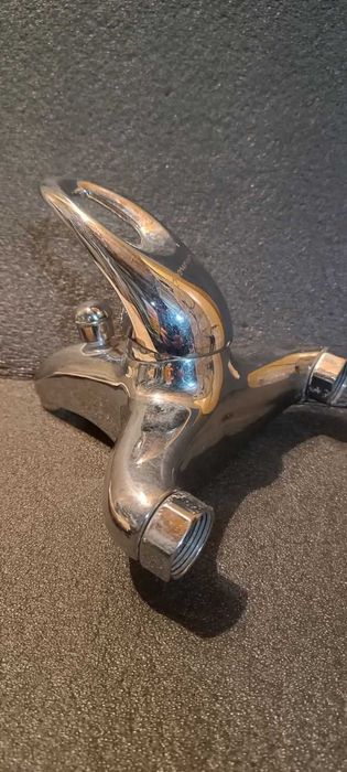 Принадлежности ванной комнаты