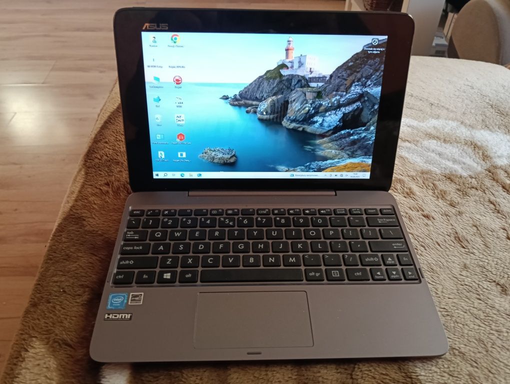 Laptop tablet 2w1 Asus Transformer t100ha