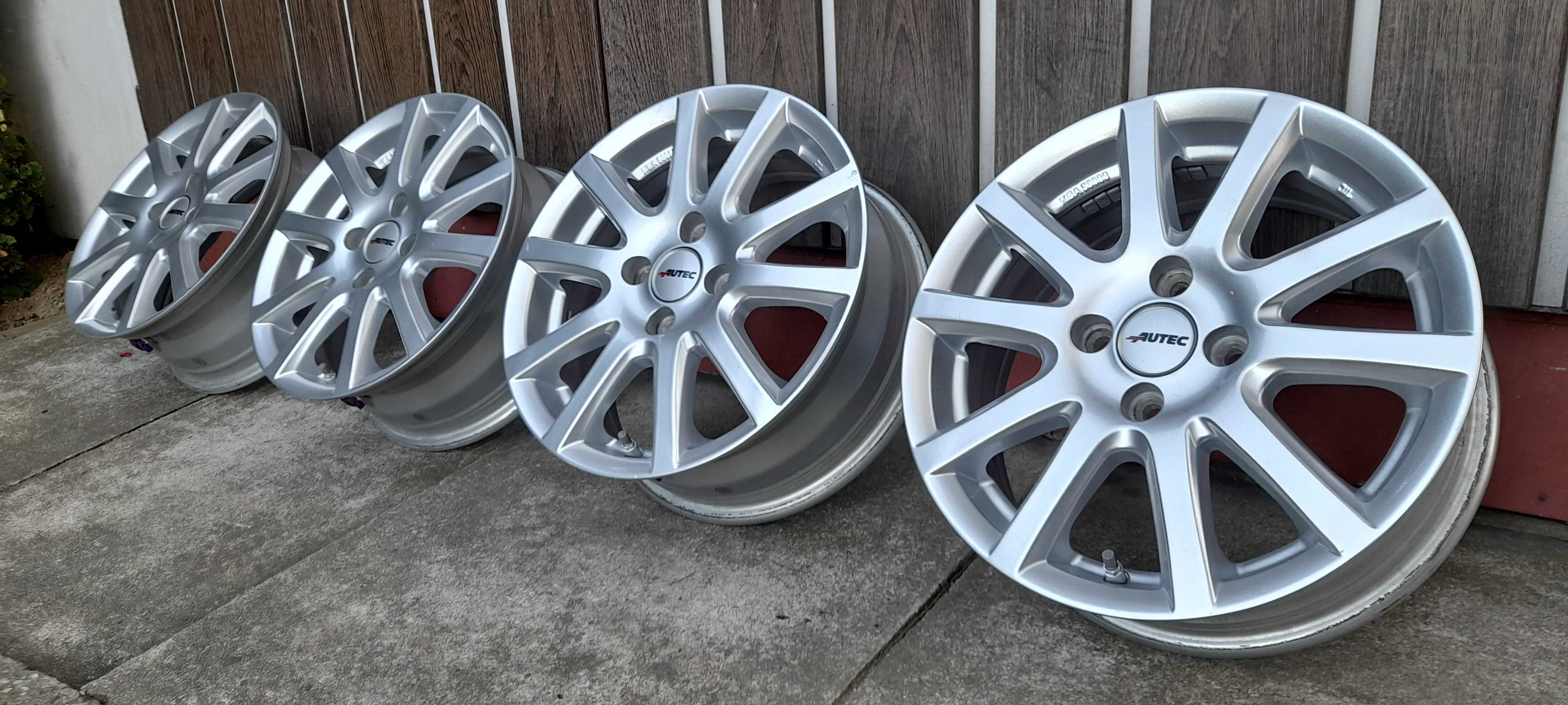 Felgi aluminiowe 15" czujniki TPMS ET40 4x100 Honda Kia Nissan Mazda