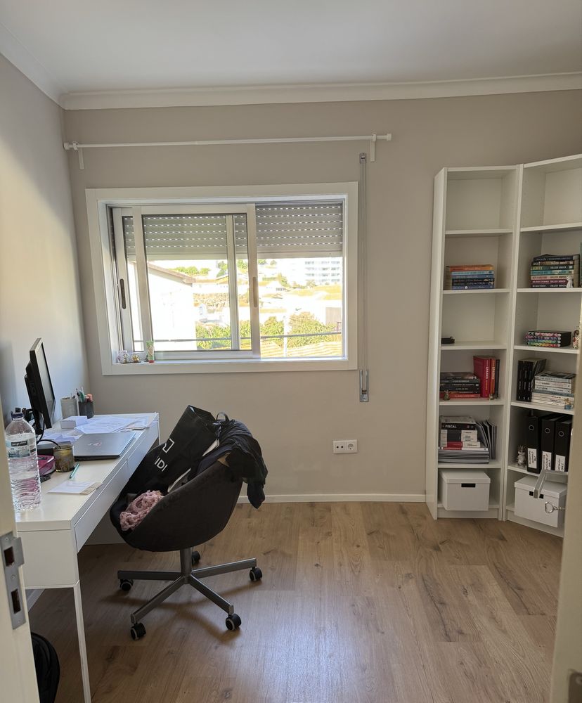 Apartamento T3 com garagem