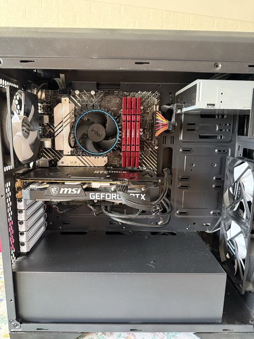 Computador Gamer / i512400F / RTX 3060 / 16 GB RAM / 1TB SSD