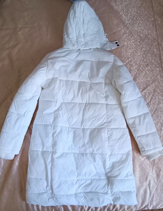 Жіноча куртка пальто на весну