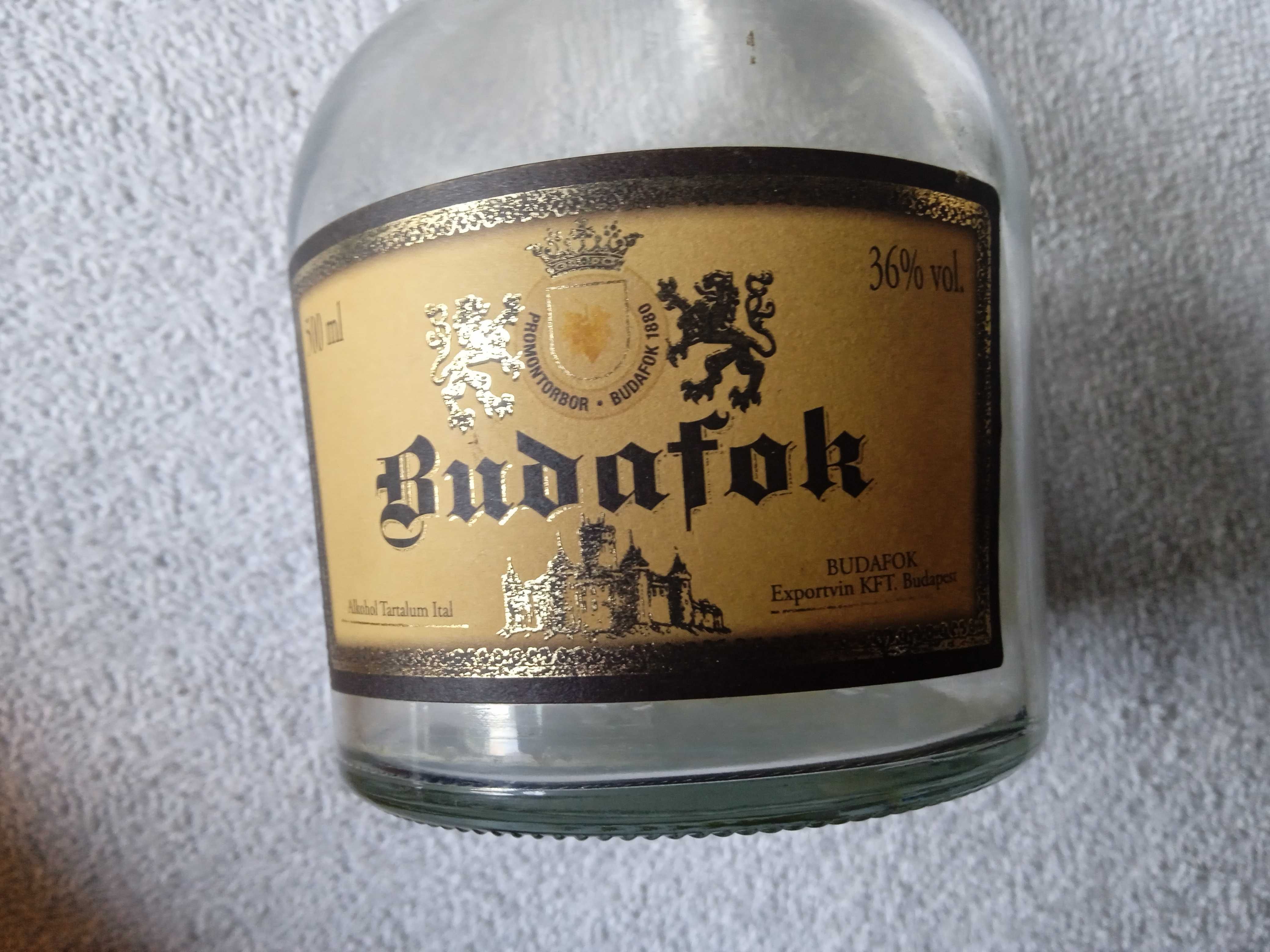 Kolekcjonerska butelka Budafok, 0,5 L, 36%.