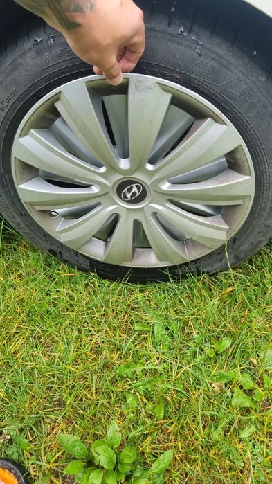 Kołpaki Hyundai 4szt Stan bdb 15cali