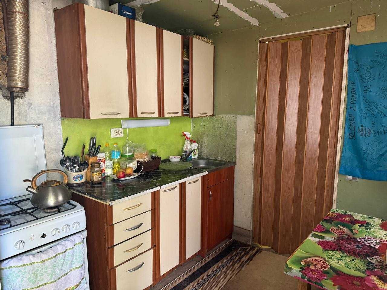 Продам 1/2 часть дома в Чугуеве.