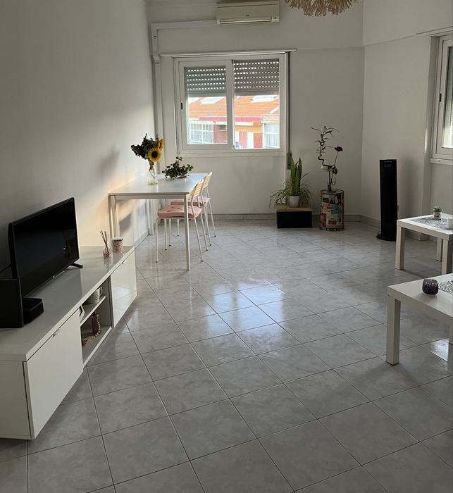 Quarto para alugar Amora