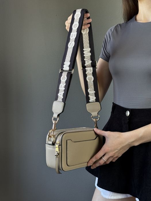 Жіноча сумка Marc Jacobs через плече женская сумка кроссбоди Люкс беж