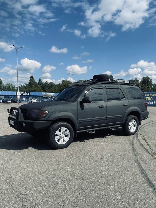 Toyota Sequoia 2003