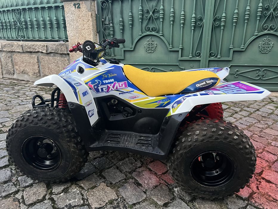 Moto 4 Suzuki LT Z-50