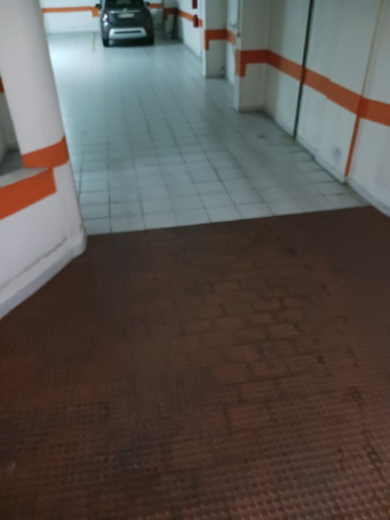 Aluguer de Parqueamento em Garagem Odivelas Metro