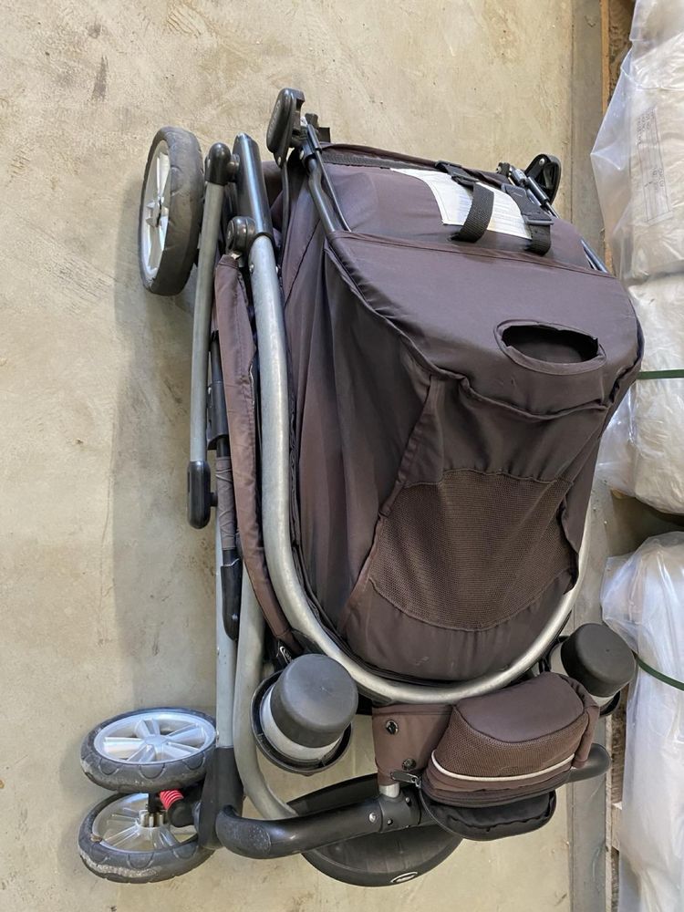 Двухместная детская коляска Graco